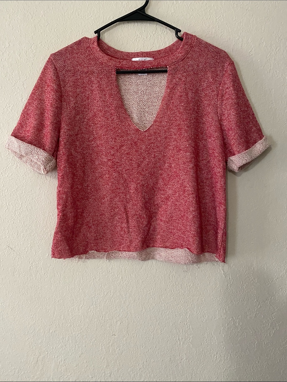Women's Red Short-Sleeve Cutout Crop Top - Picture 2 of 10